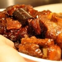 Braised Oxtails - Chinese Home Cooking - spices by thewoksoflife.com