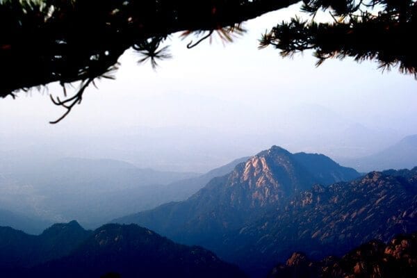 HUANGSHAN: SO. MANY. STAIRS.