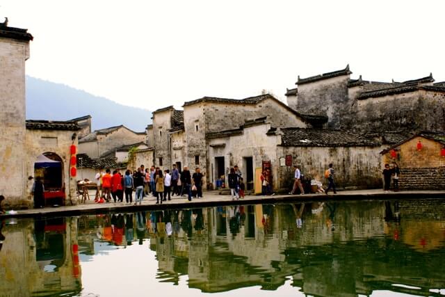 ON LOCATION IN HONGCUN