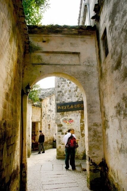 ON LOCATION IN HONGCUN, by thewoksoflife.com