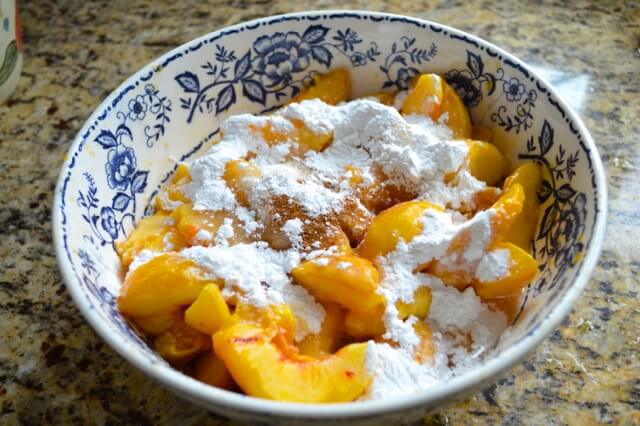 Peach Pie Recipe, by thewoksoflife.com