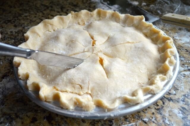 Peach Pie Recipe, by thewoksoflife.com