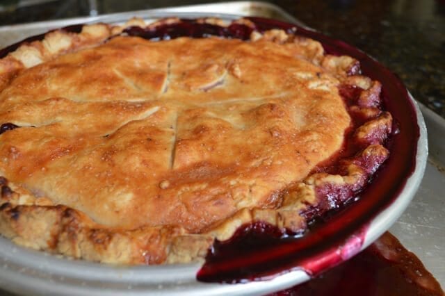 summer berry pie