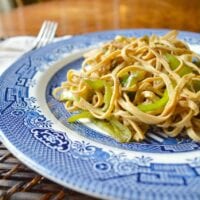 tofu noodles chicken pepper