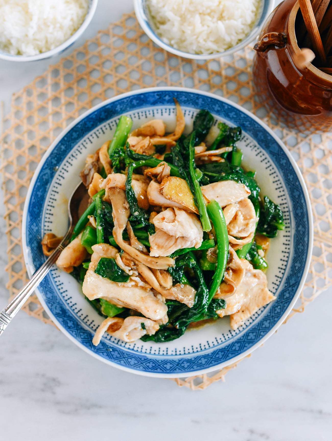 Chicken with Chinese Broccoli and Mushrooms