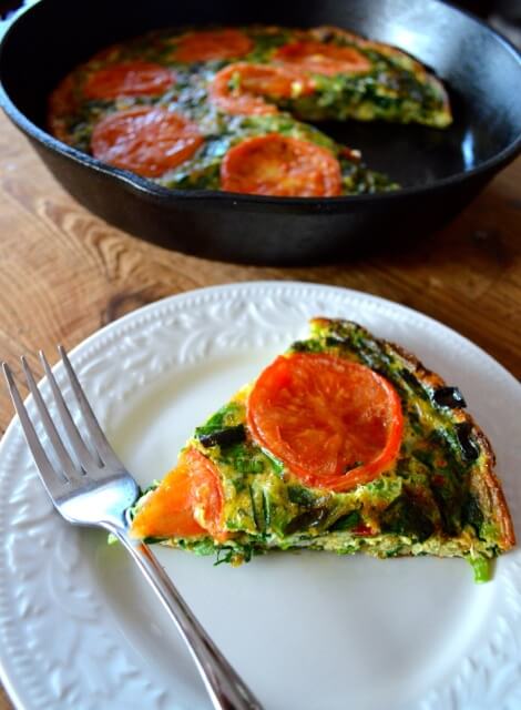 Chinese Chive Frittata with Tomatoes
