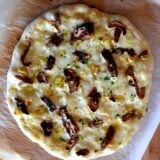 Mushroom White Pizza