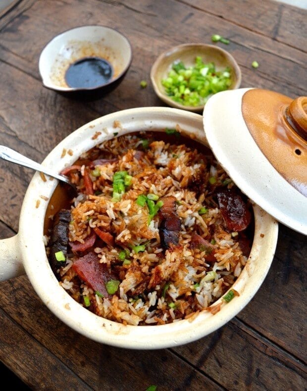 Hong Kong Style Clay Pot Rice Bowl by thewoksoflife.com