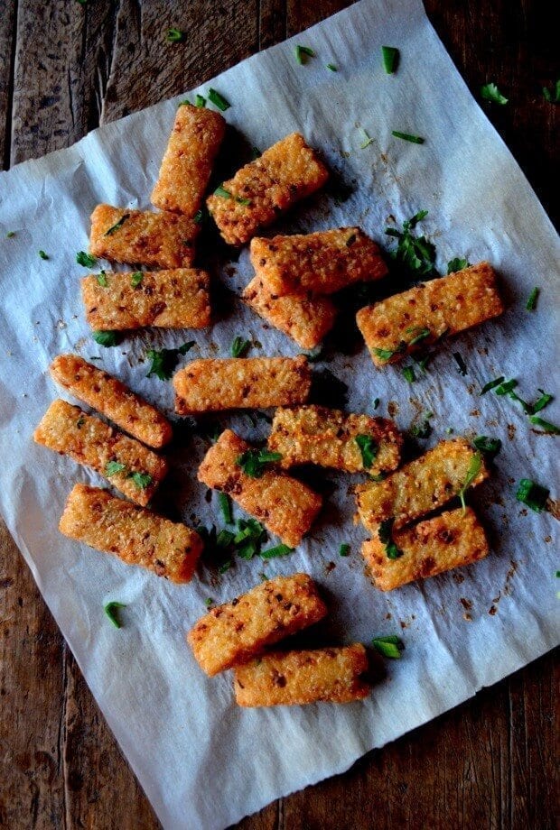 Sticky Rice Hashbrowns (Ci Fan Gao/粢饭糕)