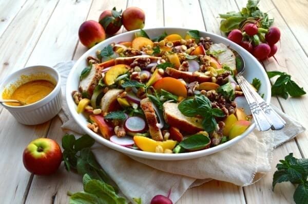 Nectarine Salad with Seared Chicken & Carrot Ginger Dressing by thewoksoflife.com
