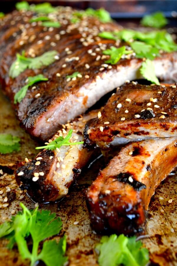 Roasted Jasmine Tea Rub Ribs by thewoksoflife.com