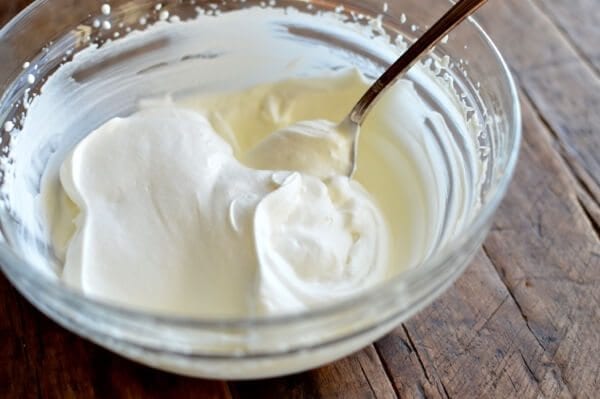 Bourbon Banana Cream Pie, by thewoksoflife.com