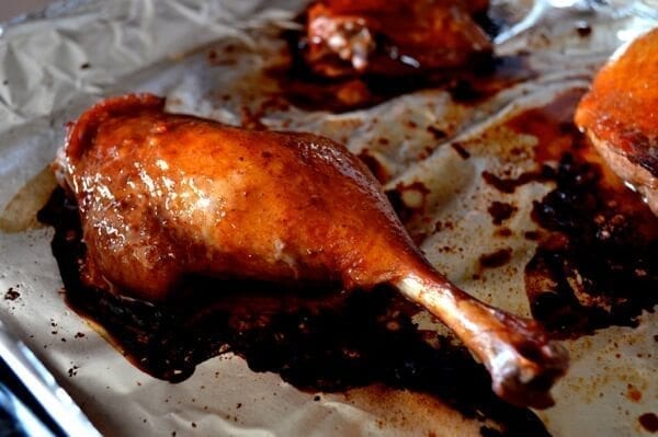 Roast Duck Pizza with Figs and Arugula by thewoksoflife.com