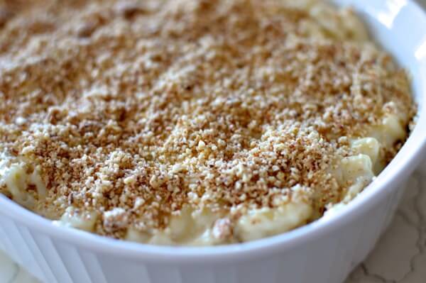 Almond Crusted Macaroni and Cheese by thewoksoflife.com