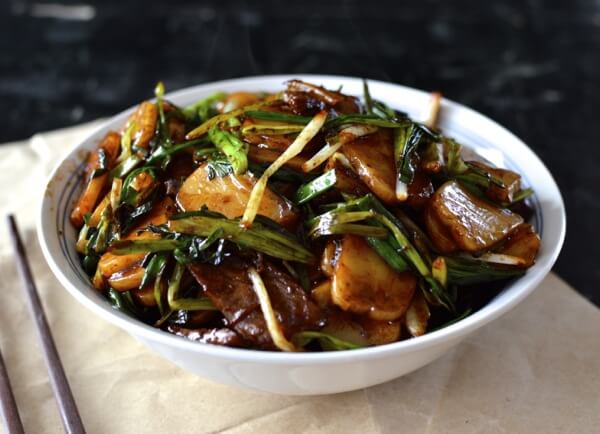 Steak and Scallion Rice Cake Stir-Fry by thewoksoflife.com
