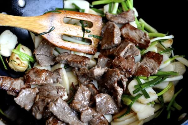 Steak and Scallion Rice Cake Stir-Fry by thewoksoflife.com