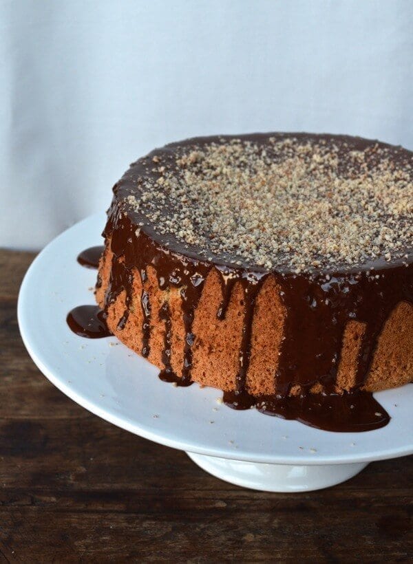 Flourless Chocolate Citrus Almond Cake by thewoksoflife.com
