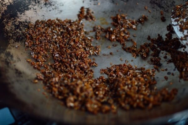 Dan Dan Noodles, by thewoksoflife.com