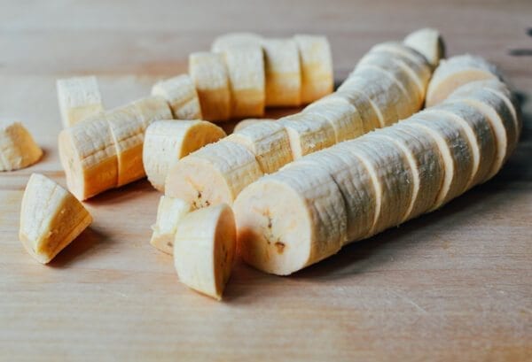 Tostones w/ Tomato Salsa, by thewoksoflife.com