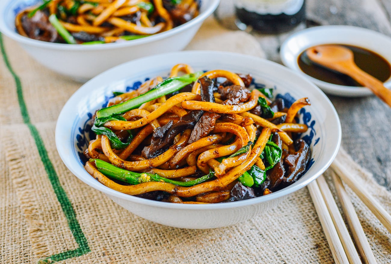 Shanghai fried noodles cu chao mian