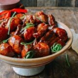 Braised pork belly with arrowroot