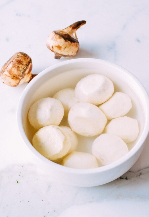 Cantonese Style Braised Pork Belly with Arrowroot, by thewoksoflife.com