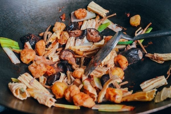 Buddha's Delight (Vegetarian Lo Han Jai), by thewoksoflife.com