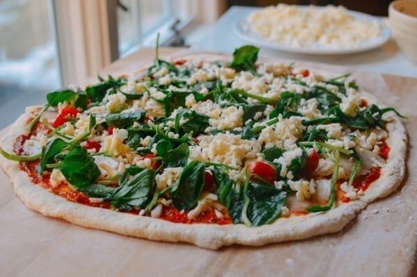 Veggie Pizza, by thewoksoflife.com