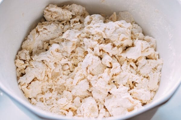 Veggie Pizza, by thewoksoflife.com