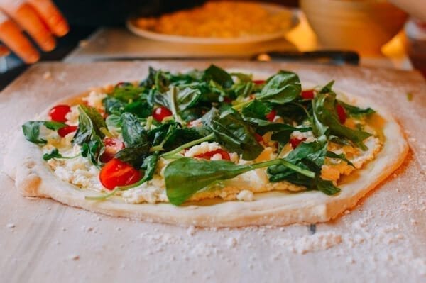 Veggie Pizza, by thewoksoflife.com