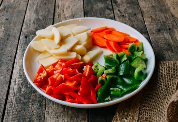 Big Plate Chicken (Chinese Da Pan Ji) with Noodles, by thewoksoflife.com