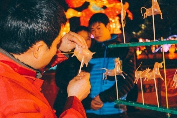 Chinese candy art - Chengdu Temple Fair, Chinese New Year Celebration, by thewoksoflife.com