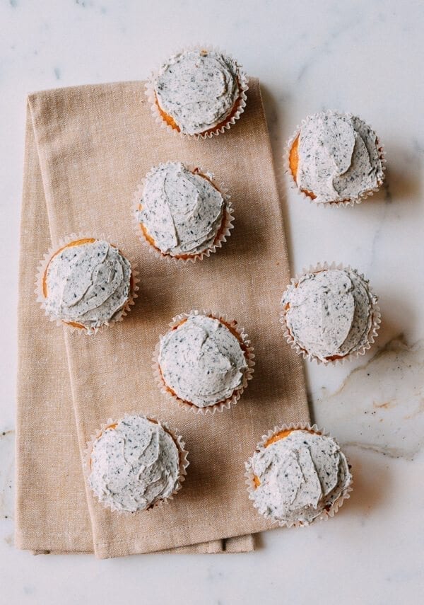 Peanut Butter Cupcakes w/ Black Sesame Frosting, by thewoksoflife.com