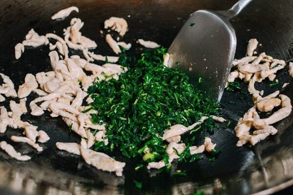 Shanghai Rice Cake Stir-fry w/ Shepherd's Purse, by thewoksoflife.com