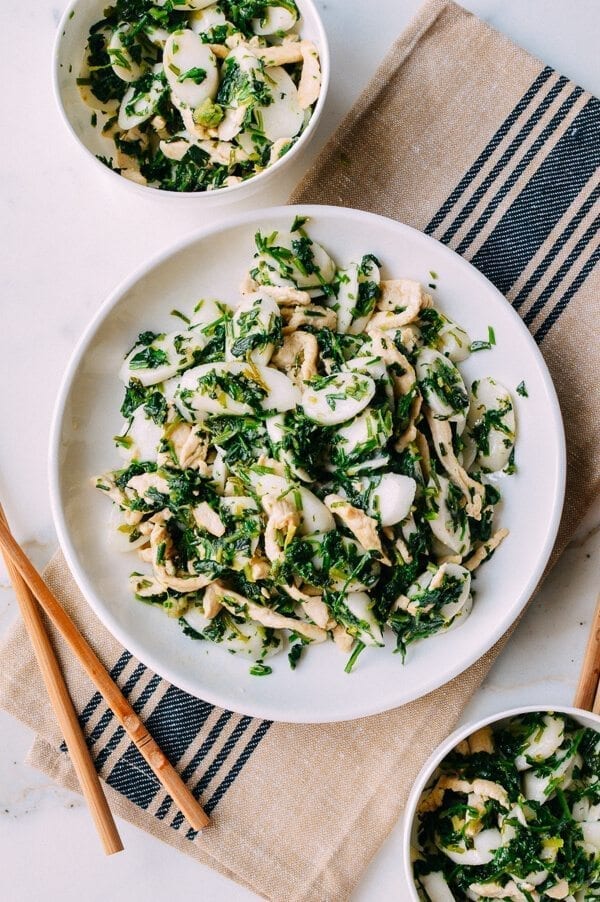 Shanghai Rice Cake Stir-fry w/ Shepherd's Purse, by thewoksoflife.com