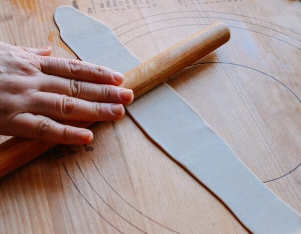 Shou Zhua Bing (Chinese Pancakes), by thewoksoflife.com