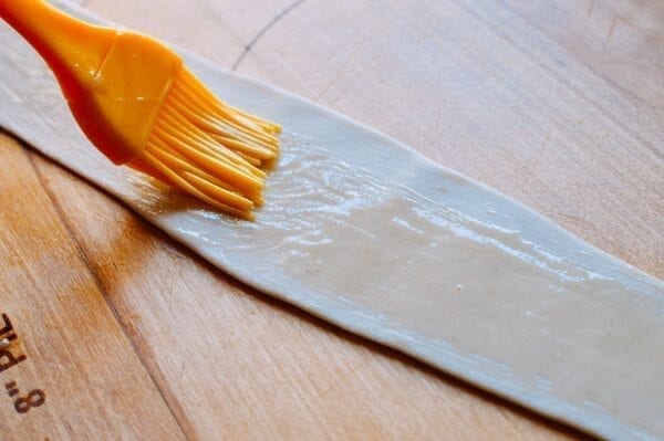 Shou Zhua Bing (Chinese Pancakes), by thewoksoflife.com