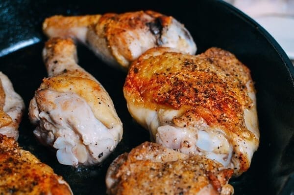40 Garlic Chicken with an Asian Twist, by thewoksoflife.com