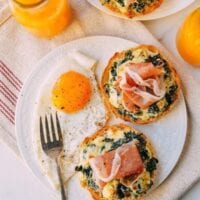 Cheesy Kale Prosciutto Brunch Melts, by thewoksoflife.com