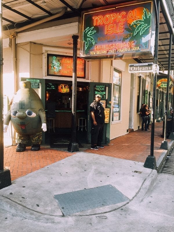 New-Orleans-bourbon-street1