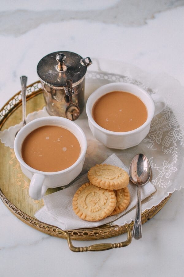 Yuanyang Tea (Hong Kong Style Tea Brewed with Coffee), by thewoksoflife.com