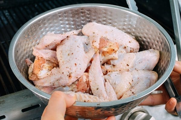 Three-Ingredient Grilled Chicken Wings