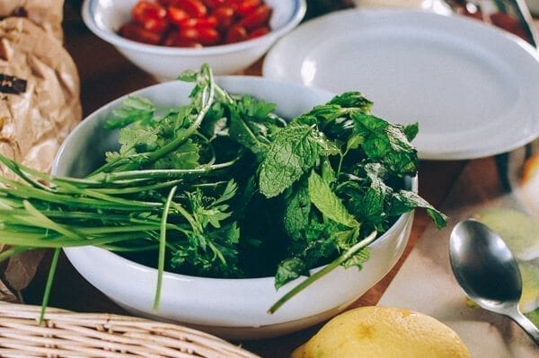 Spaghetti with Tomatoes, Capers, Mint & Parsley, by thewoksoflife.com