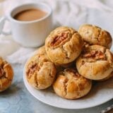 Walnut cookies with coffee
