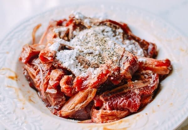 Dim Sum Steamed Beef Short Ribs with Black Pepper, by thewoksoflife.com