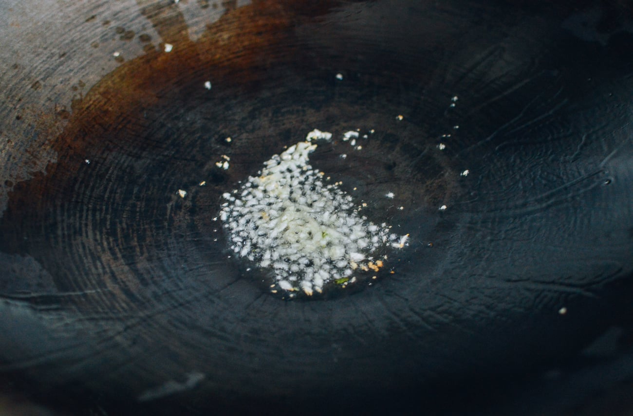 oil and garlic in wok