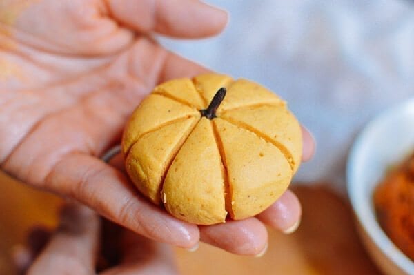 Pumpkin Mochi with Pumpkin Filling, by thewoksoflife.com