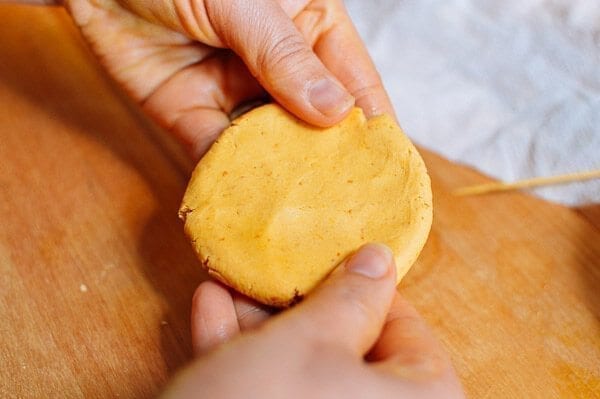 Pumpkin Mochi with Pumpkin Filling, by thewoksoflife.com