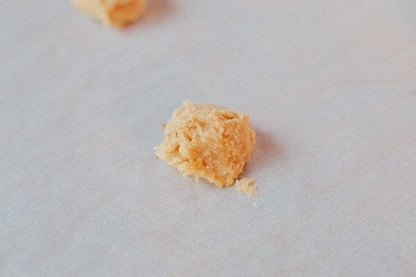 Chocolate Oatmeal Sandwich Cookies (Brussels Cookie Recipe), by thewoksoflife.com