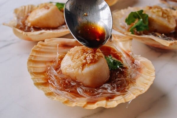 Steamed Scallops with Noodles, by thewoksoflife.com